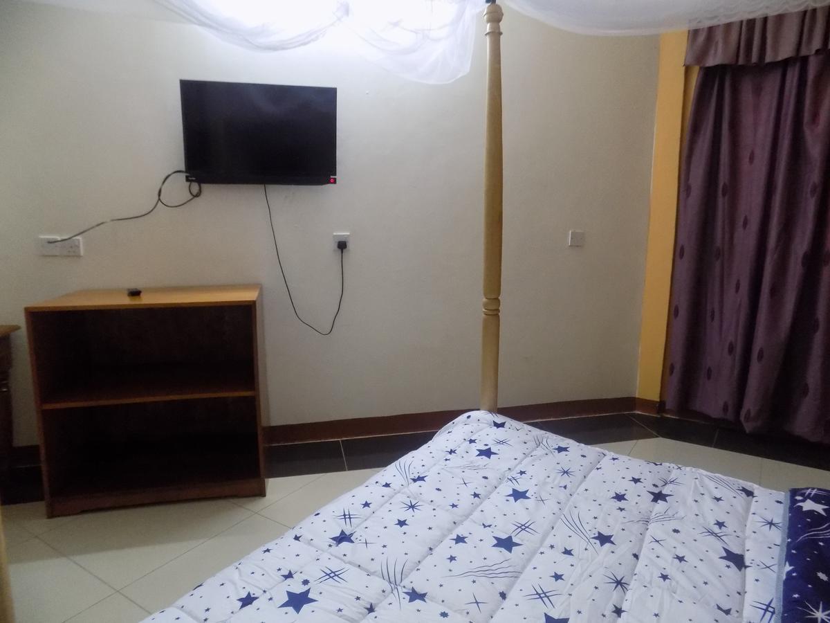 Kayegi Hotel Mbale Екстер'єр фото