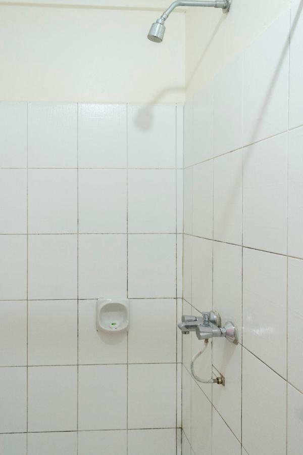 Kayegi Hotel Mbale Екстер'єр фото